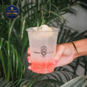 Ly nhựa dùng một lần